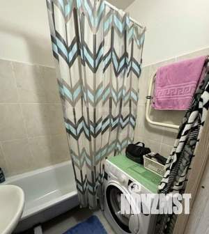 1-к квартира, вторичка, 40м2, 2/18 этаж