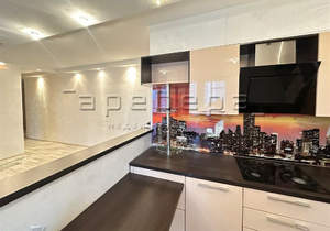 4-к квартира, вторичка, 110м2, 8/16 этаж