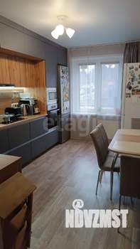 4-к квартира, вторичка, 89м2, 1/17 этаж