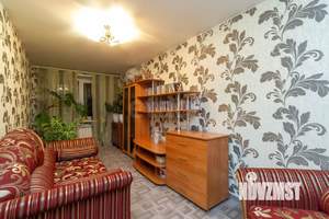 4-к квартира, вторичка, 97м2, 4/5 этаж