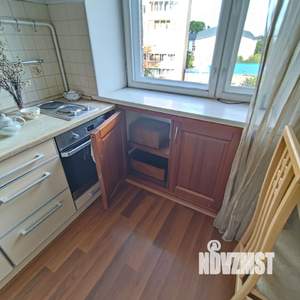 2-к квартира, вторичка, 44м2, 5/5 этаж