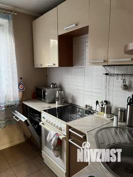 3-к квартира, вторичка, 64м2, 2/19 этаж