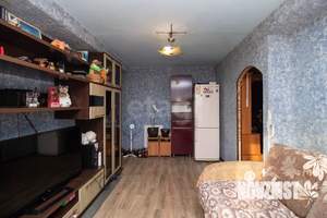 2-к квартира, вторичка, 42м2, 7/9 этаж