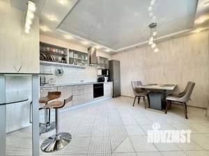 3-к квартира, вторичка, 110м2, 10/11 этаж