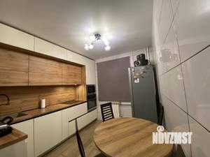 2-к квартира, вторичка, 57м2, 8/10 этаж
