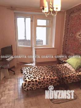 3-к квартира, вторичка, 63м2, 3/5 этаж