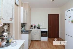 3-к квартира, вторичка, 64м2, 7/17 этаж