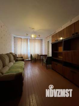 3-к квартира, вторичка, 57м2, 3/5 этаж