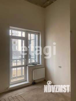 2-к квартира, вторичка, 56м2, 1/9 этаж