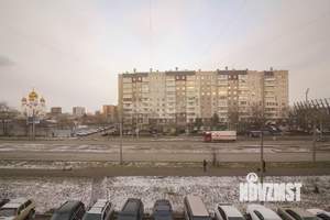 4-к квартира, вторичка, 81м2, 3/10 этаж