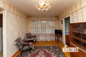 2-к квартира, вторичка, 45м2, 1/5 этаж
