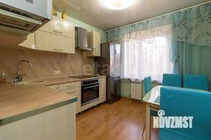 2-к квартира, вторичка, 51м2, 1/10 этаж