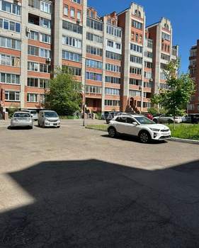 2-к квартира, вторичка, 70м2, 2/2 этаж