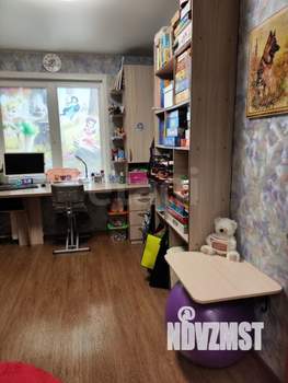 3-к квартира, вторичка, 58м2, 9/9 этаж