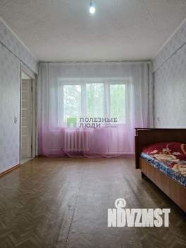 3-к квартира, вторичка, 49м2, 3/5 этаж