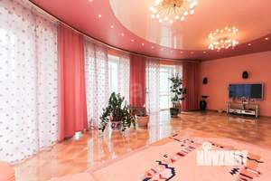 4-к квартира, вторичка, 330м2, 8/12 этаж