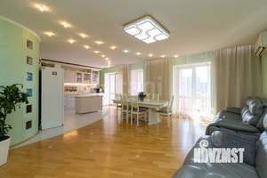 5-к квартира, вторичка, 174м2, 8/10 этаж