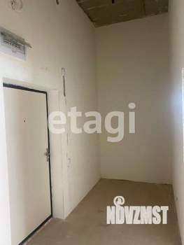 2-к квартира, вторичка, 56м2, 1/9 этаж