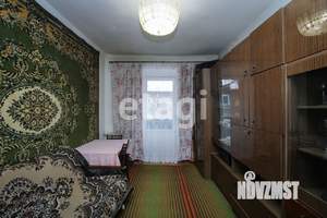 3-к квартира, вторичка, 61м2, 2/2 этаж