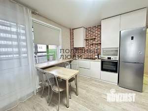 2-к квартира, вторичка, 58м2, 7/17 этаж