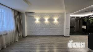 3-к квартира, вторичка, 80м2, 12/18 этаж