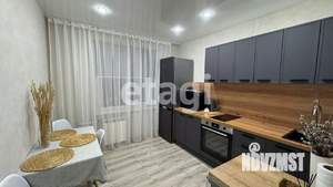 4-к квартира, вторичка, 80м2, 1/9 этаж