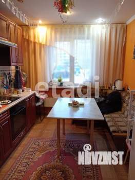 3-к квартира, вторичка, 67м2, 6/10 этаж