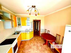 2-к квартира, вторичка, 57м2, 1/17 этаж
