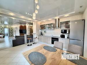 3-к квартира, вторичка, 110м2, 10/11 этаж