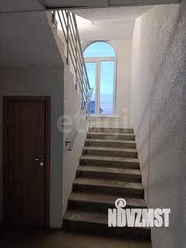 4-к квартира, вторичка, 101м2, 1/3 этаж