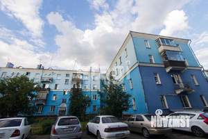 2-к квартира, вторичка, 52м2, 1/4 этаж