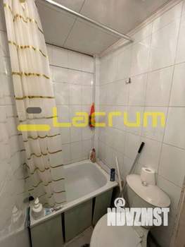 Студия квартира, вторичка, 18м2, 1/5 этаж