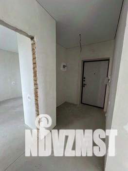 Студия квартира, вторичка, 77м2, 13/24 этаж