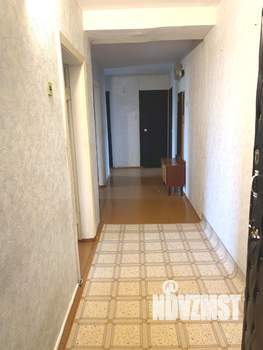 3-к квартира, вторичка, 71м2, 6/9 этаж