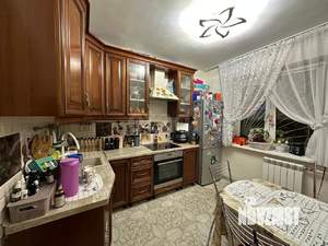 2-к квартира, вторичка, 52м2, 1/9 этаж