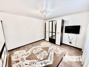 3-к квартира, вторичка, 70м2, 1/1 этаж