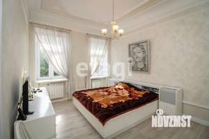 4-к квартира, вторичка, 93м2, 2/5 этаж