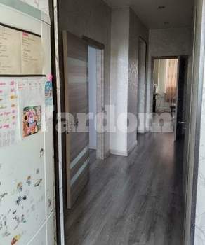 3-к квартира, вторичка, 70м2, 4/4 этаж