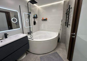 3-к квартира, вторичка, 81м2, 9/10 этаж