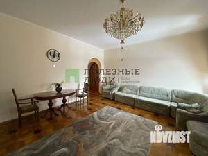 4-к квартира, вторичка, 177м2, -2/5 этаж