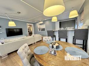 3-к квартира, вторичка, 159м2, 7/7 этаж