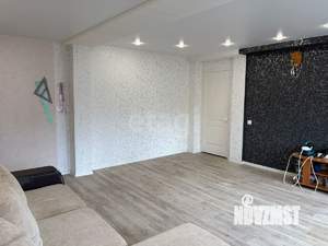 3-к квартира, вторичка, 74м2, 2/9 этаж