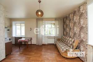 2-к квартира, вторичка, 38м2, 3/3 этаж