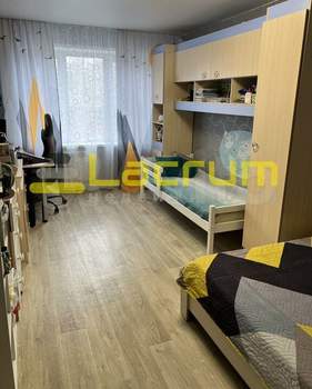 2-к квартира, вторичка, 48м2, 3/5 этаж