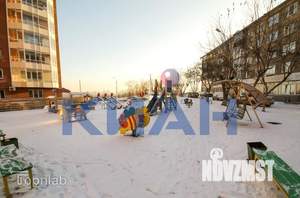 2-к квартира, вторичка, 42м2, 1/4 этаж