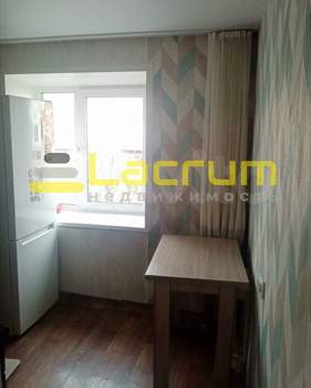 2-к квартира, вторичка, 42м2, 3/5 этаж