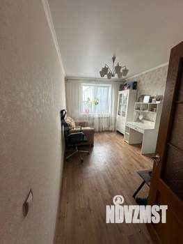 4-к квартира, вторичка, 108м2, 9/9 этаж