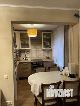 3-к квартира, вторичка, 60м2, 1/5 этаж