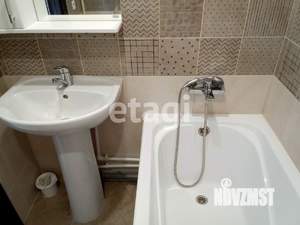 2-к квартира, вторичка, 64м2, 3/5 этаж