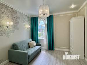 4-к квартира, вторичка, 154м2, 3/7 этаж